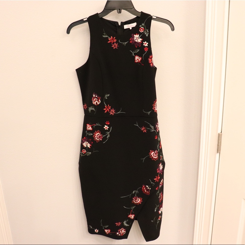 Parker Size M Dress!